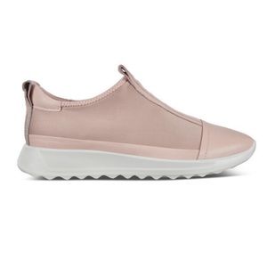 Ecco Flexure Runner Sneaker